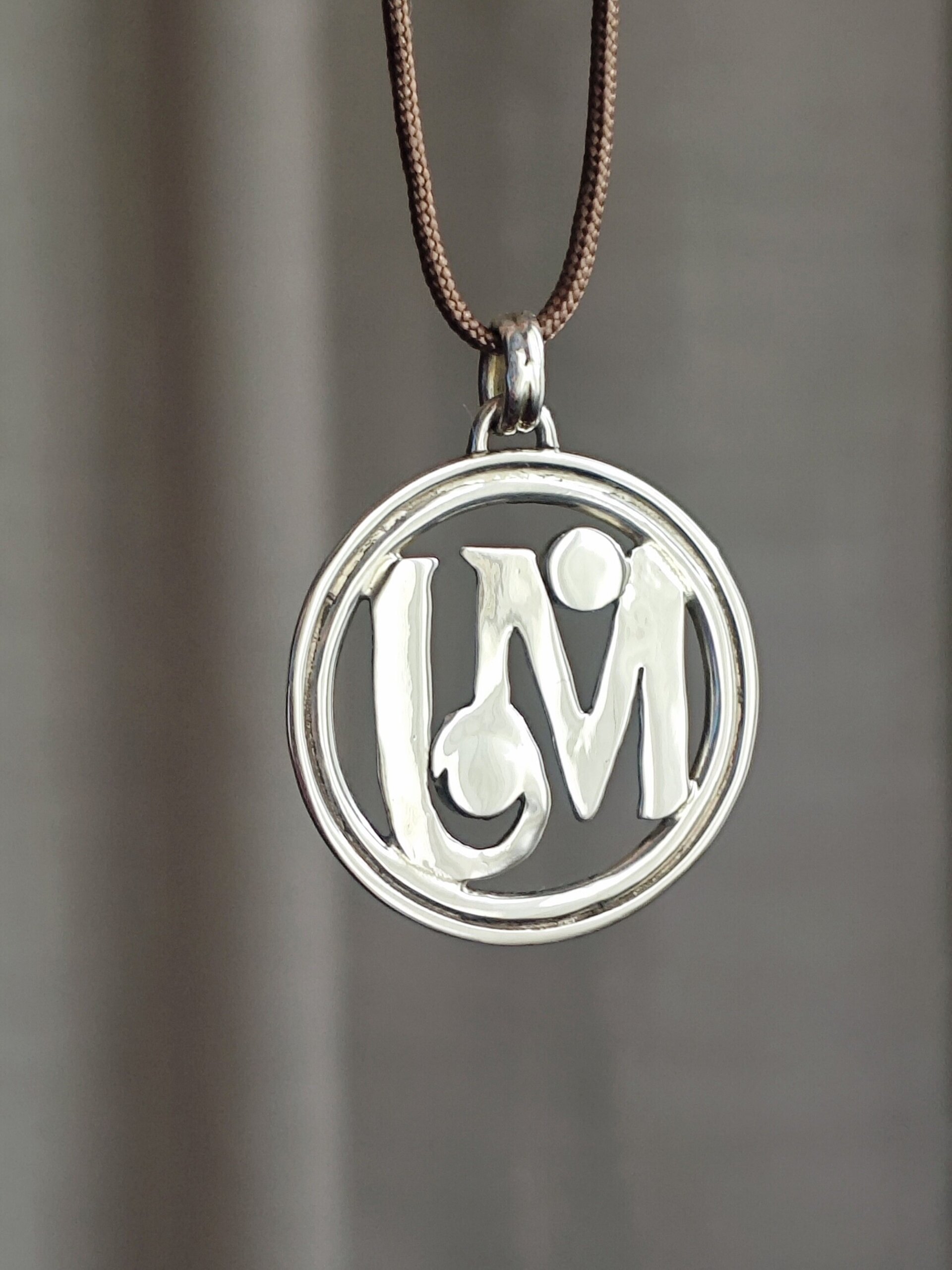 COLGANTE PERSONALIZADO MJ (Plata de Ley) - 2