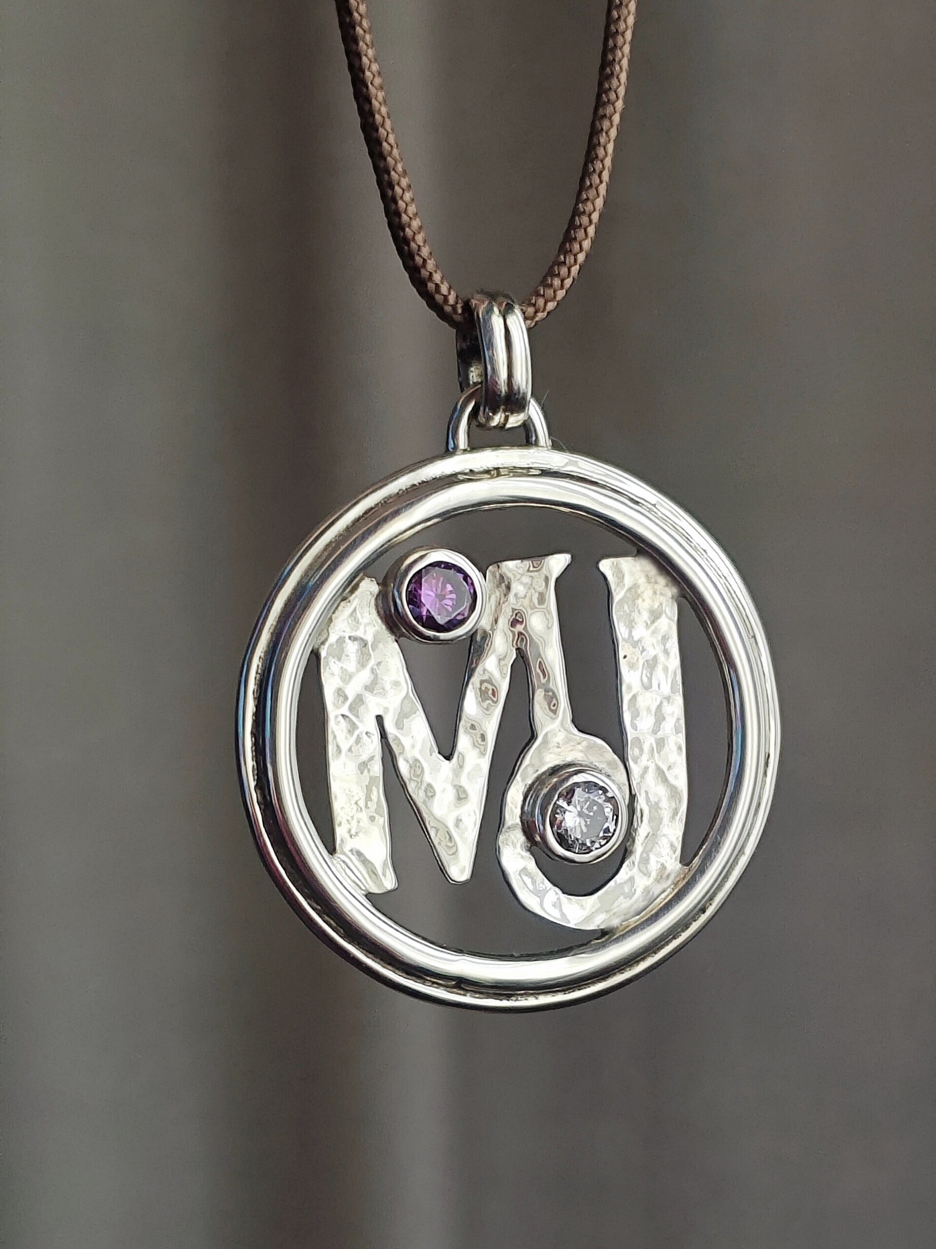 COLGANTE PERSONALIZADO MJ (Plata de Ley) - 1